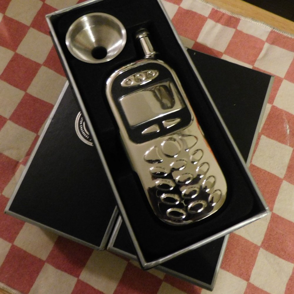 💖Cell phone Flask🎁